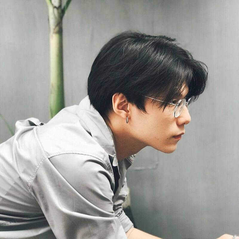 Minh Đức - CEO XO88 - Người Đứng Sau Đế Chế Cá Cược Trực Tuyến 1 Tiểu sử của CEO XO88 Minh Đức